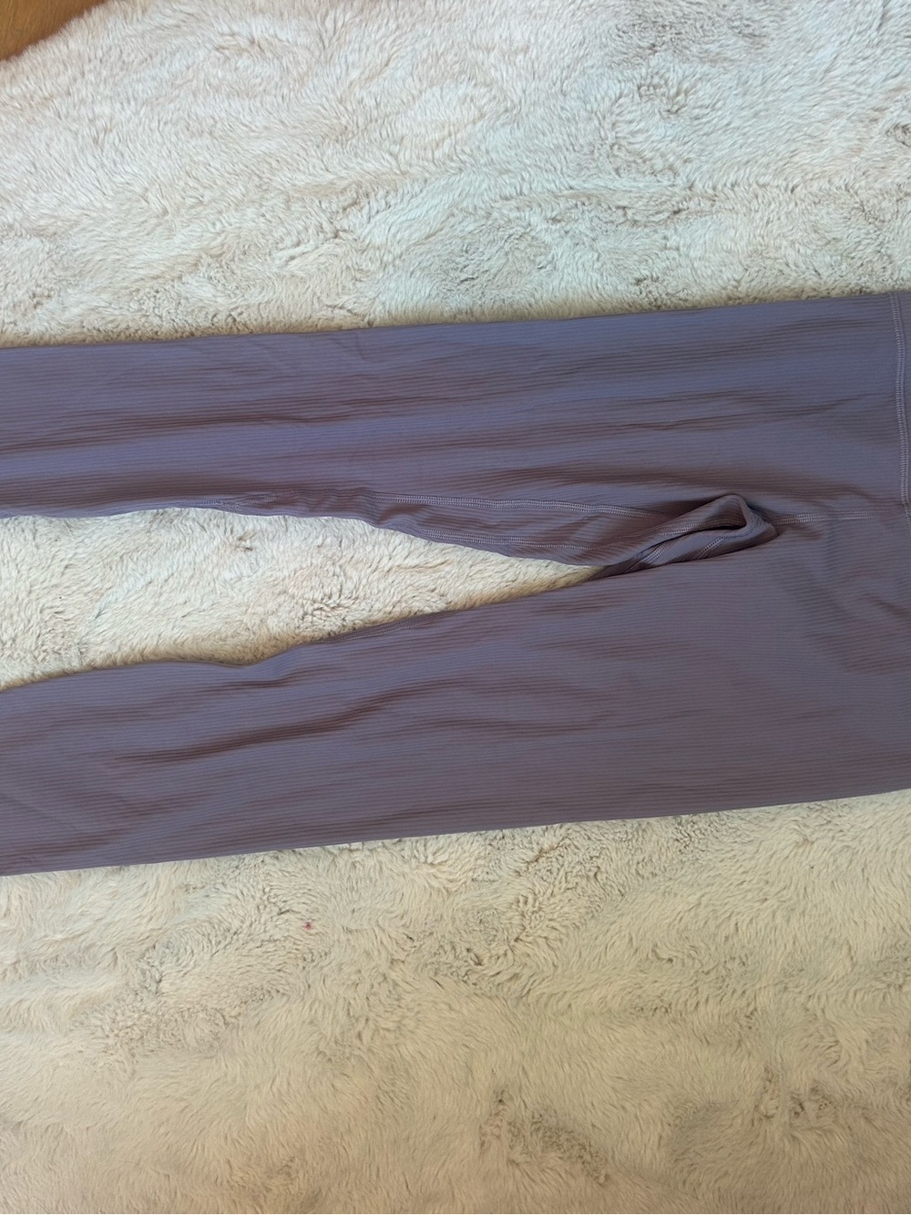 lululemon athletica Ribbed High-Rise Leggings in purple size 6 - Picture 3 of 4